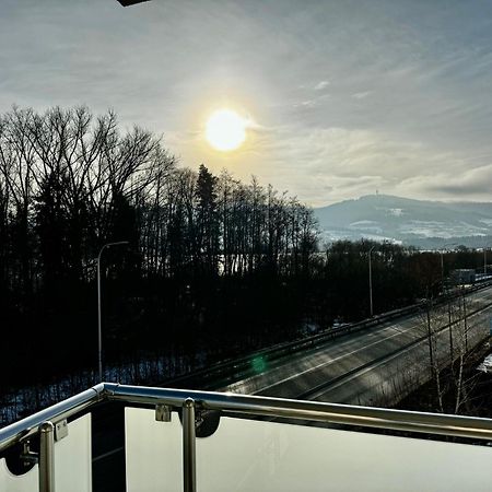 ホテル Acko Gurman Námestovo エクステリア 写真